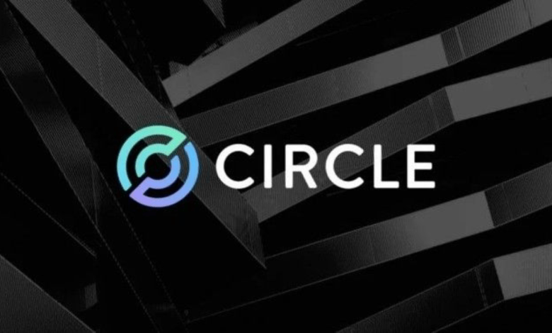 Chamath Says Ripple or Coinbase Should Buy Circle at $13B