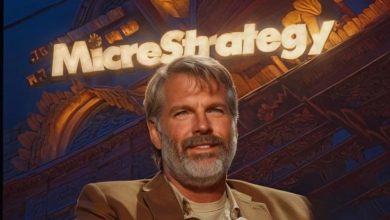 Strategy Buys 705 Bitcoin for $75M, Holdings Top 580K BTC